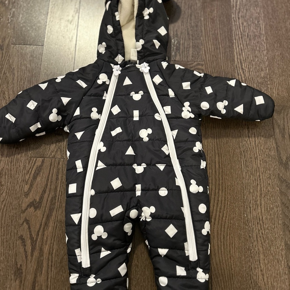 Disney Mickey Mouse snowsuit